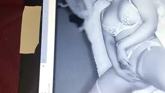 Littlemisspornstar'a saygı duruşu