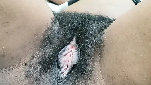Ateşli pembe kıllı amcıklı orta yaşlı seksi kadın ile baştan çıkarıcı