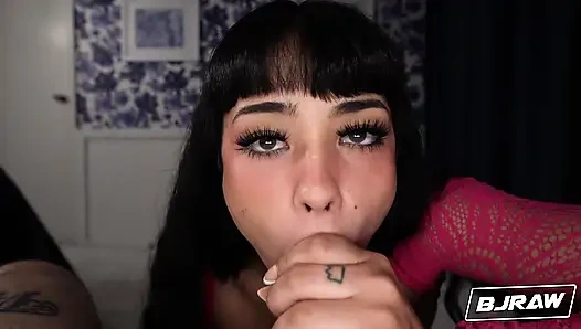 BJRAW Beca Barbie hat ihr gesicht mit einer riesigen ladung bedeckt