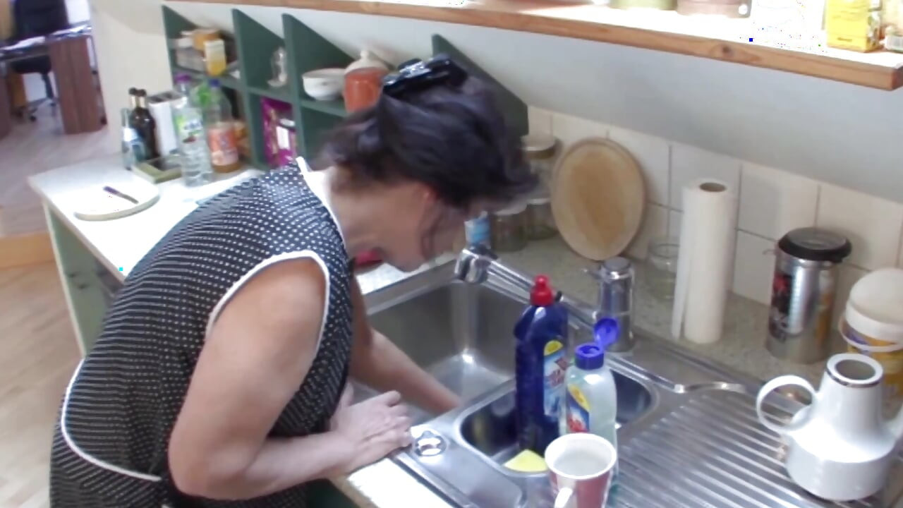 Mature Brunette MILF Gets Pounded Hard on Kitchen Counter
