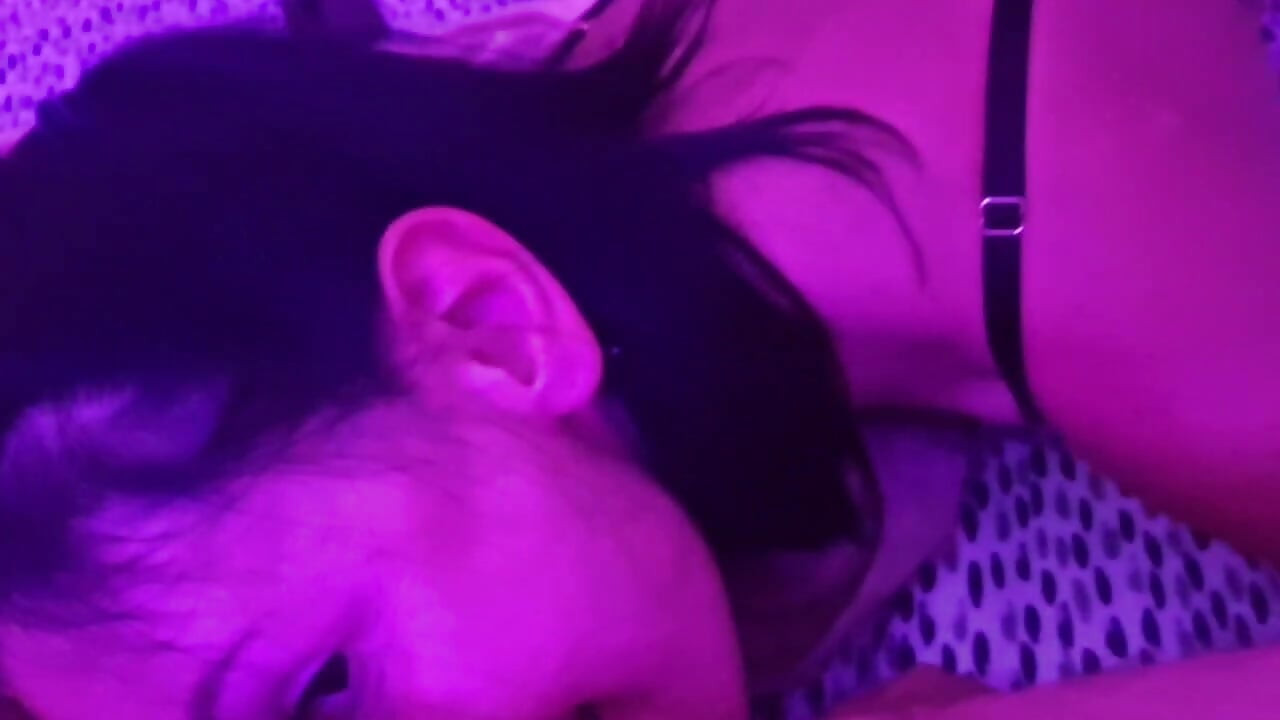 Rim licking