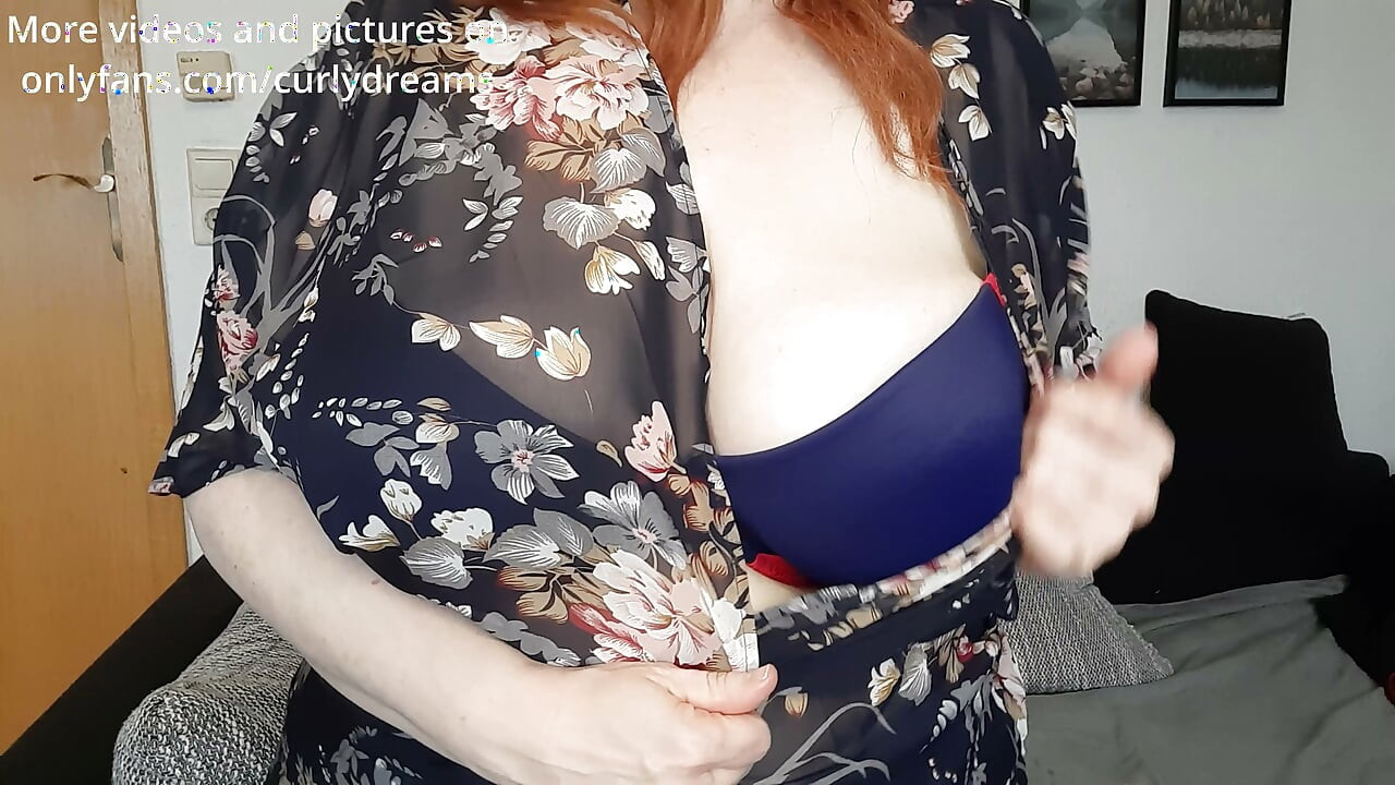 Curly_Dreams 내 가슴에 네 정액을 줘