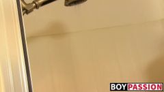Ryan Sharp jerking and wanking his fat dick in the shower
