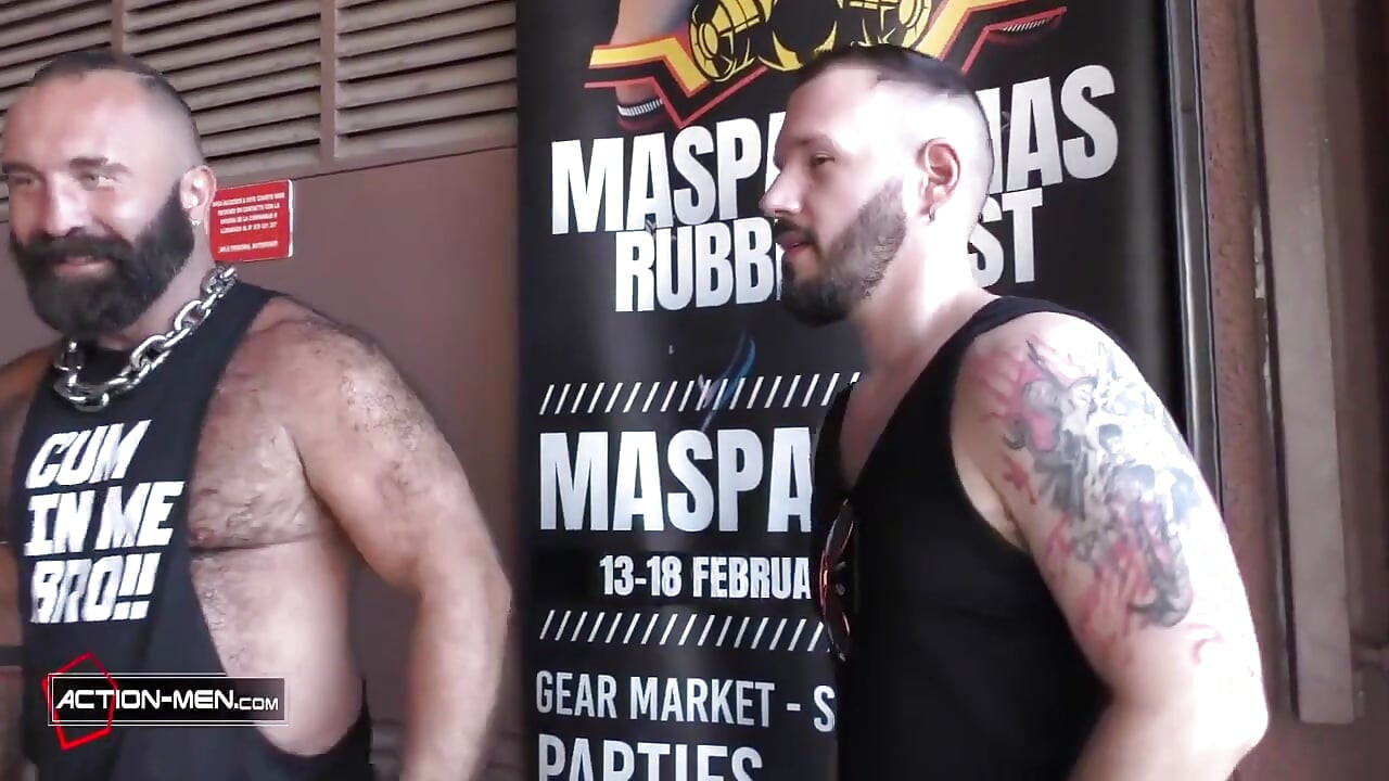 Hardcore Anal: Gay Bear Fucked Raw After Deepthroat Blowjob
