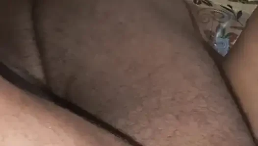 Meri chut kon kon chatna chahata hai aao meri chut chatkar chodo