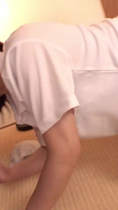 Hibiki Otsuki, a visiting nurse with a big butt who seduces men. | Clip 2