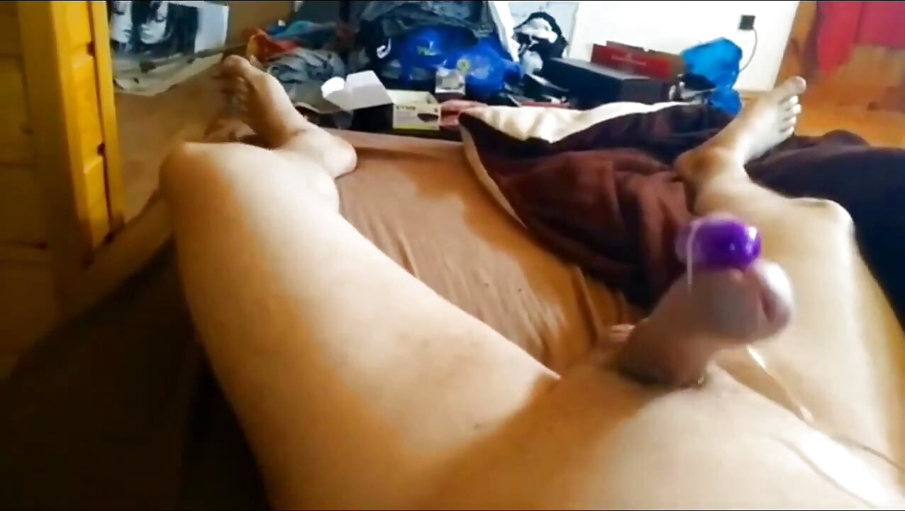 Hands-free Orgasm with a Vibrator Attached to My Dick