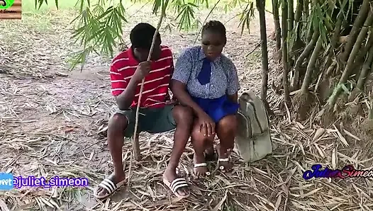 Джулихизимеон, девушка, была трахнута фермером в Буше.