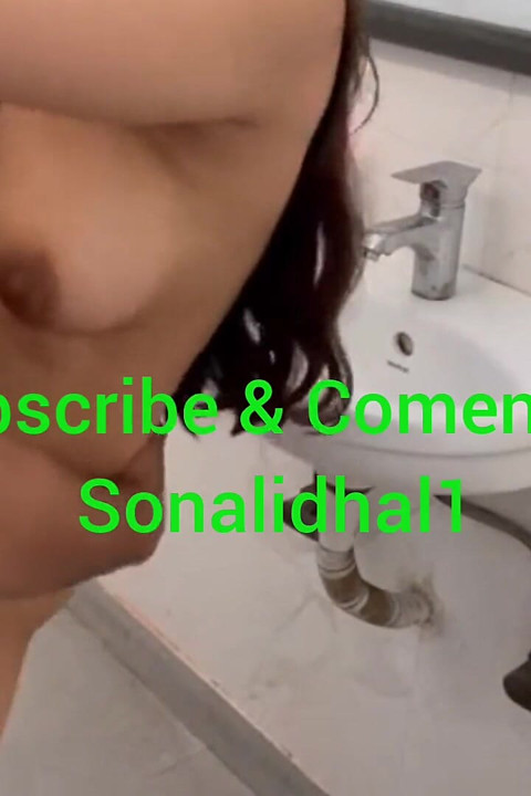 Mẹ kế và con riêng thích chơi kiểu chó