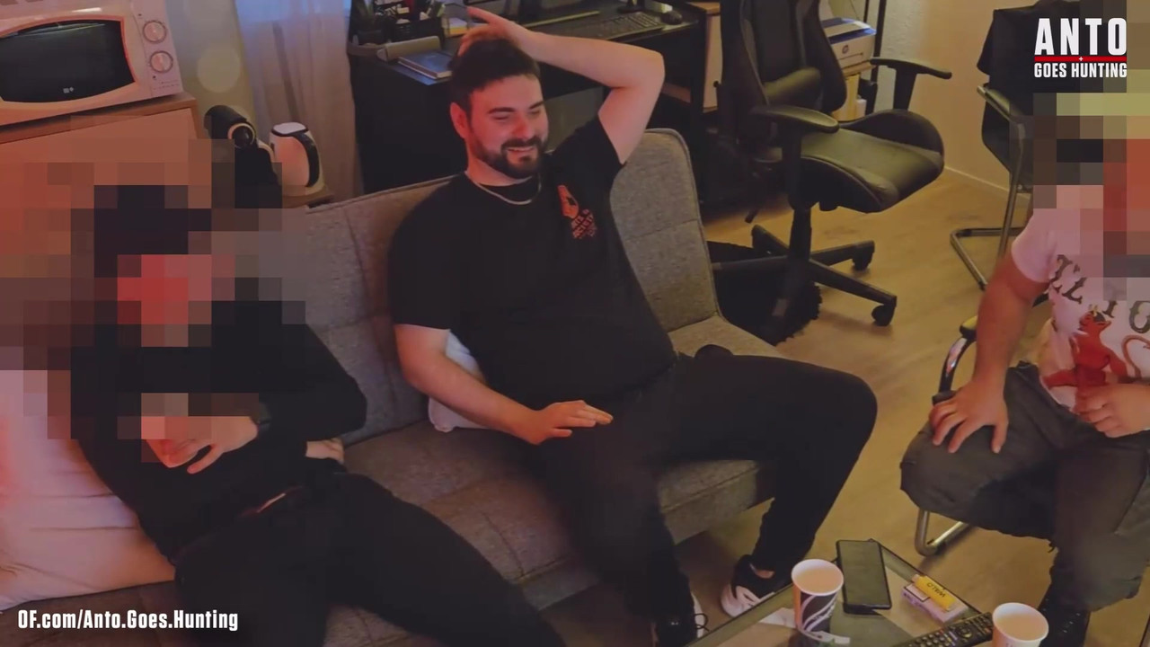 克里斯和史蒂文的首次3P当晚他们认识了对方