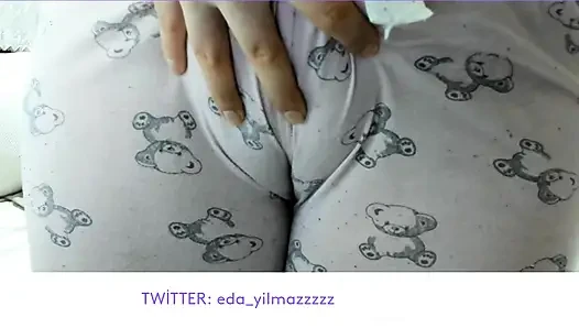 CAMELTOE- SWOLLEN PUSSY- PUSSY IN PAJAMAS