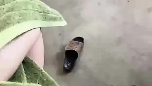 My boss offered me to make a little more money by touching his cock