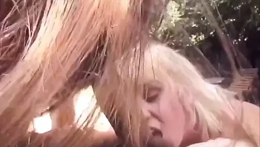 2 90s Porn Stars Tag Team Sharing Cock and Cum! Anita & Alex