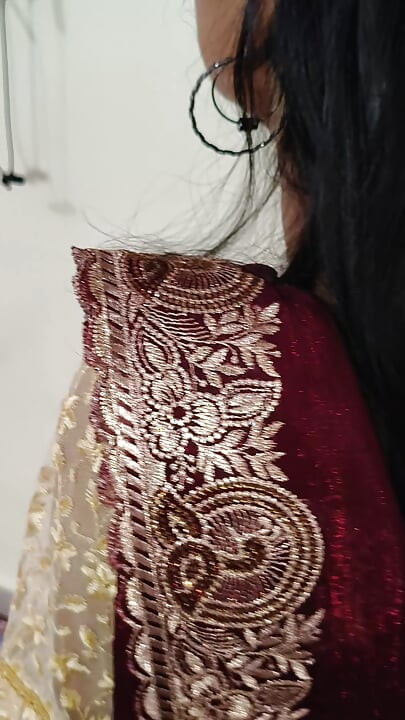DESI bhabhi ne sex sikhaya
