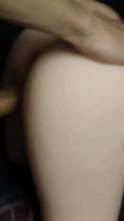 Fucked an elastic bitch doggy style in a sweet hole and slammed his sword deep | Clip 1