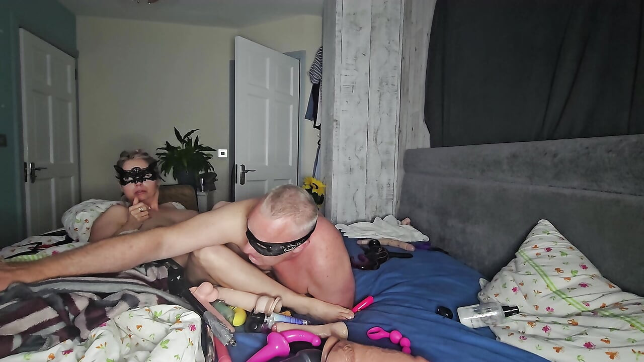 Amateur sex - I lick her horny pussy and she enjoy licking my asshole