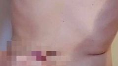 Enorme ejaculatie tiener Japanse knappe jongen aftrekken