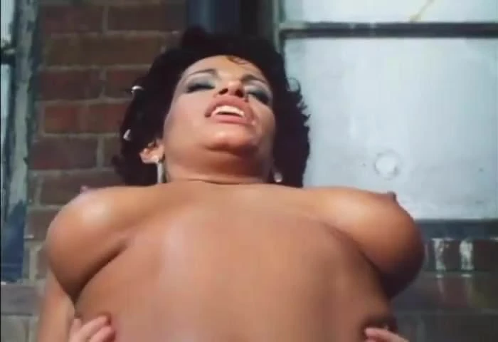 Pmav - tr solo mira la escena ffm de vdr