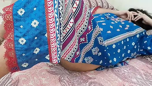 Seks istri India panas dengan suaminya - pasangan desi