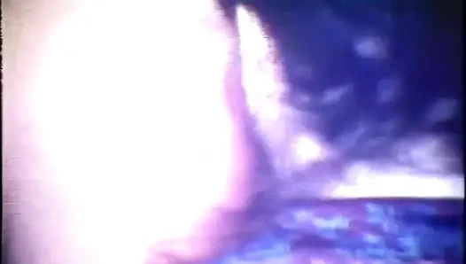 Pelacur sensual digantung