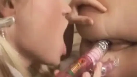 Rusya'dan seks yeni sahne yükleme