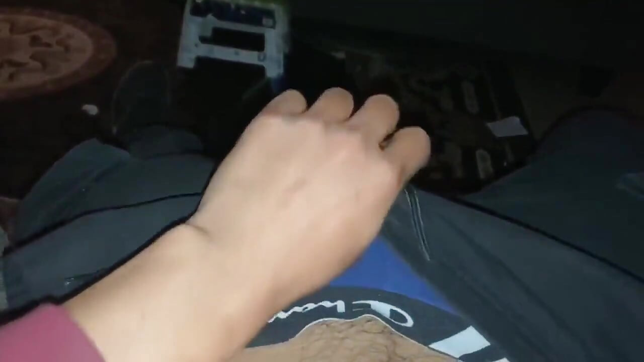 เวลามากที่ฉันเห็นเธอฉันอยากเย็ดเธอ