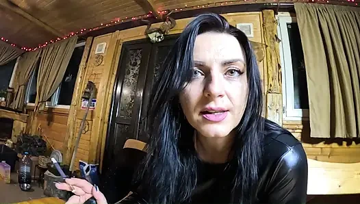 Islak oral seks ve büyük göğüslerle azdırma - deve toynağı, inliyor ve ıslak parmaklar