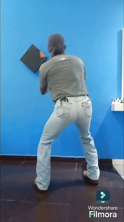 Ont blandat med nöje i jeans