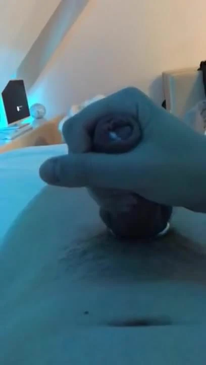 Twink Sperma  vom Fremden