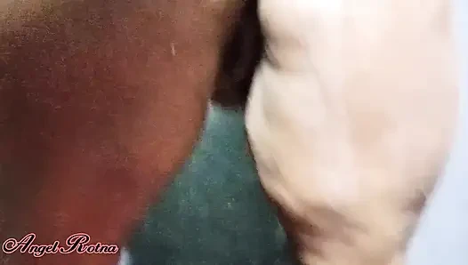 Gadis seksi desi mandi