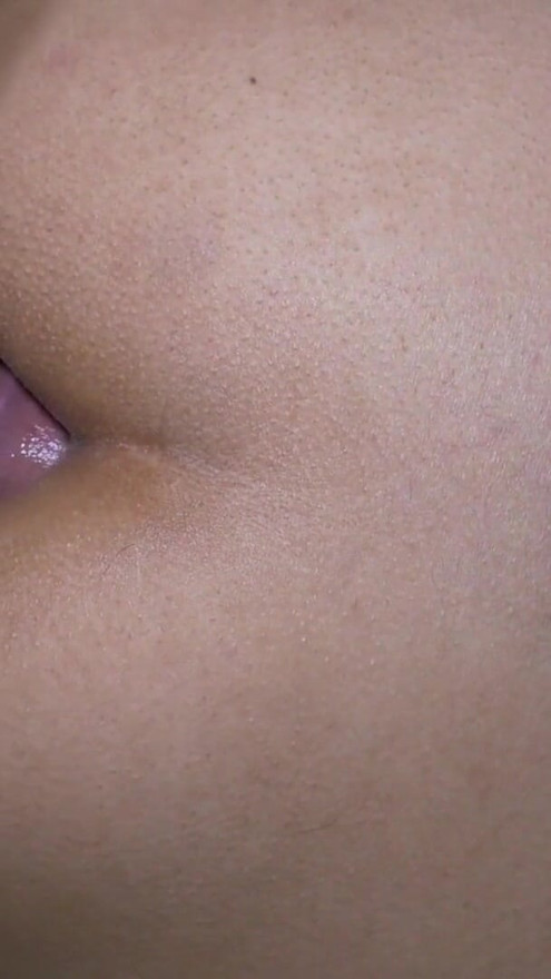 Oh mon dieu, mon mari a mis toute sa bite dans mon cul, ça fait tellement de bien et il jouit à l'intérieur, creampie anal | Clip 3