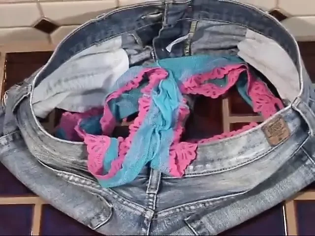 Babysitter pounded in the bathroom