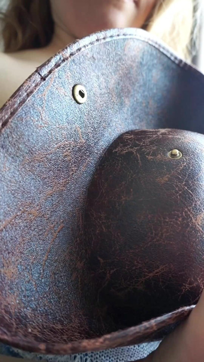 meus peitos pequenos e empinadas está aqui
