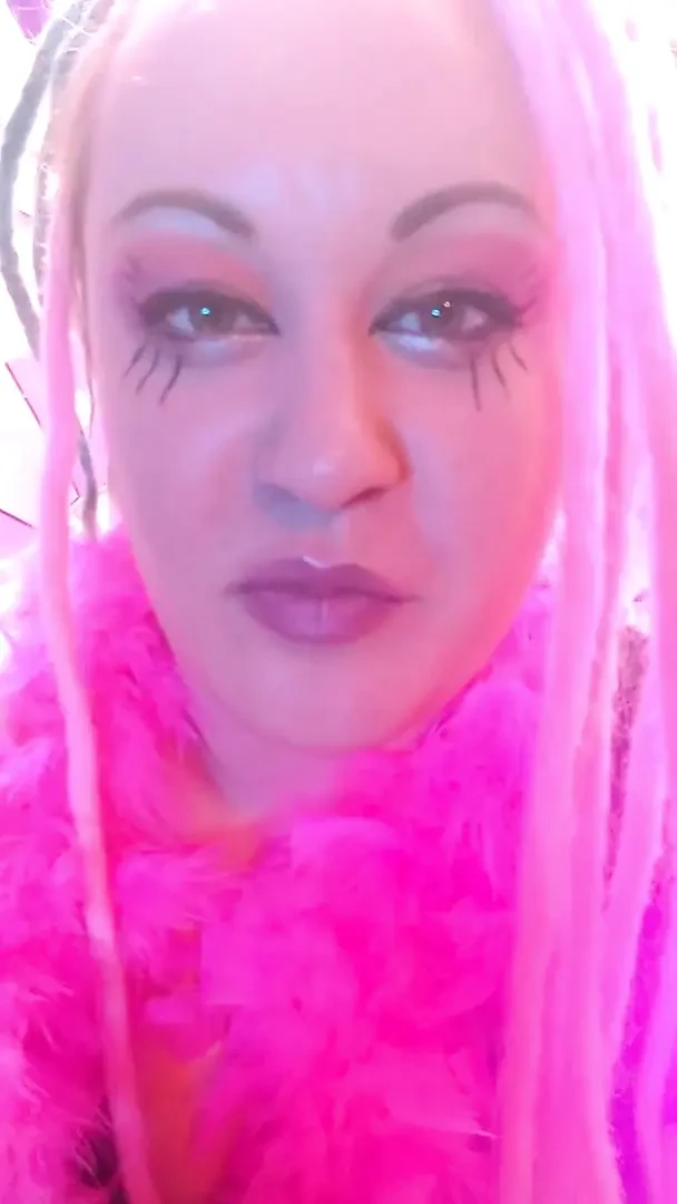 Try to cum on my tongue try to time it and hit my tongue with your cummies