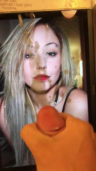 Cum üzerinde sofy 1