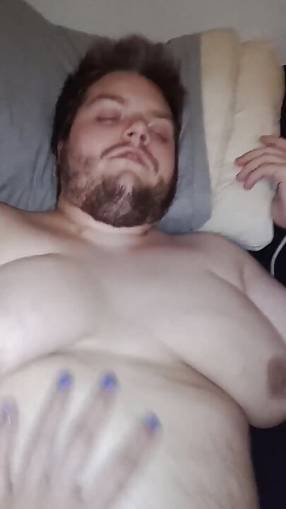 T4t par postaješ kremast po cijelom mom kurcu!! Prvi video