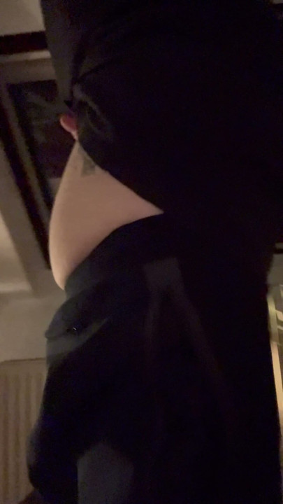 Showing ass