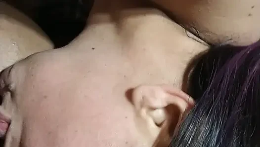 Pov threesome panas