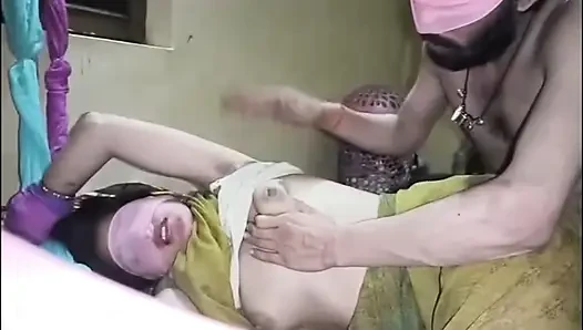Hintli genç kızla bdsm seks