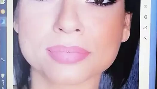Cumtribute için arkadaş sıcak esmer