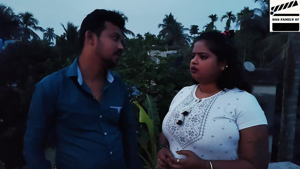 MAKAN MALIK NE TIME PE RENT NA DENE KE KARAN MUJHE CHOD KE WASUL KIYA