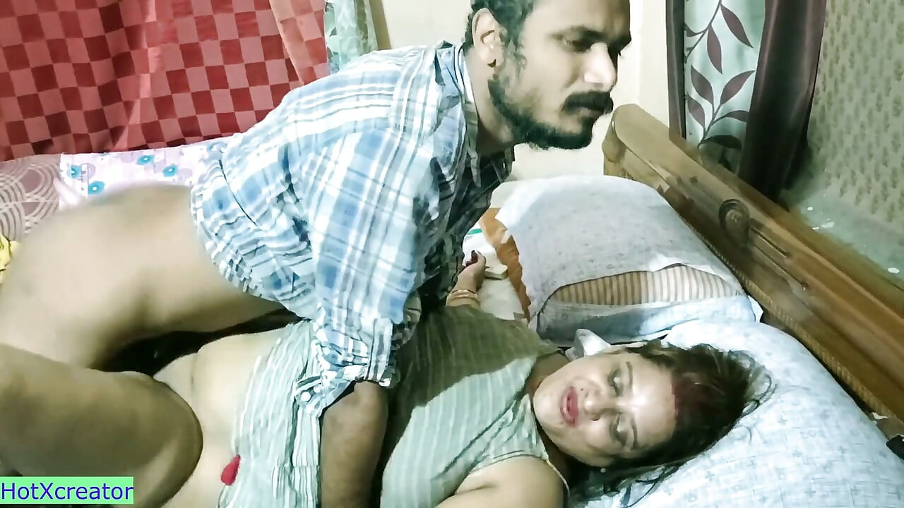 Desi hot amateur sex with clear dirty audio! Viral XXX sex