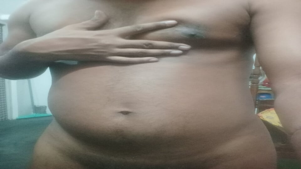 Today, after a long time, I saw an aunt and my body caught fire