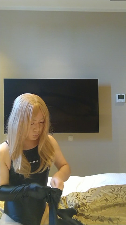 A blonde cross-dressing boy masturbated in a swimsuit | Clip 2