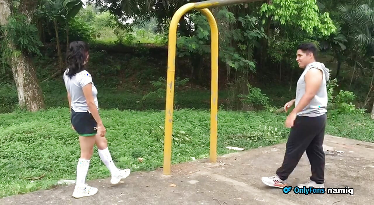 I Find a Cute Latina Exercising and I Invite Her to Fuck