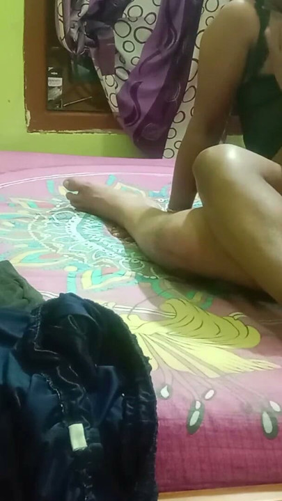Andhra Reshma Akka Hardcore Hot Fucking in Sexy Babydoll LIngerie | Clip 1