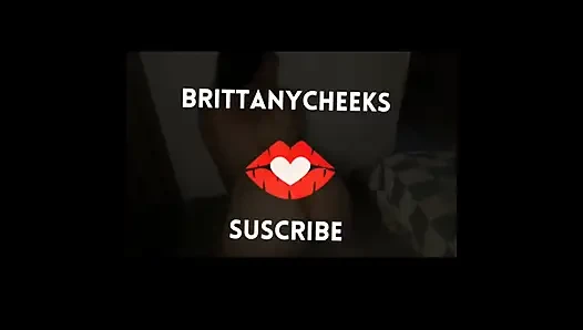 Мастурбация возле моих соседей, которые работают на стройке