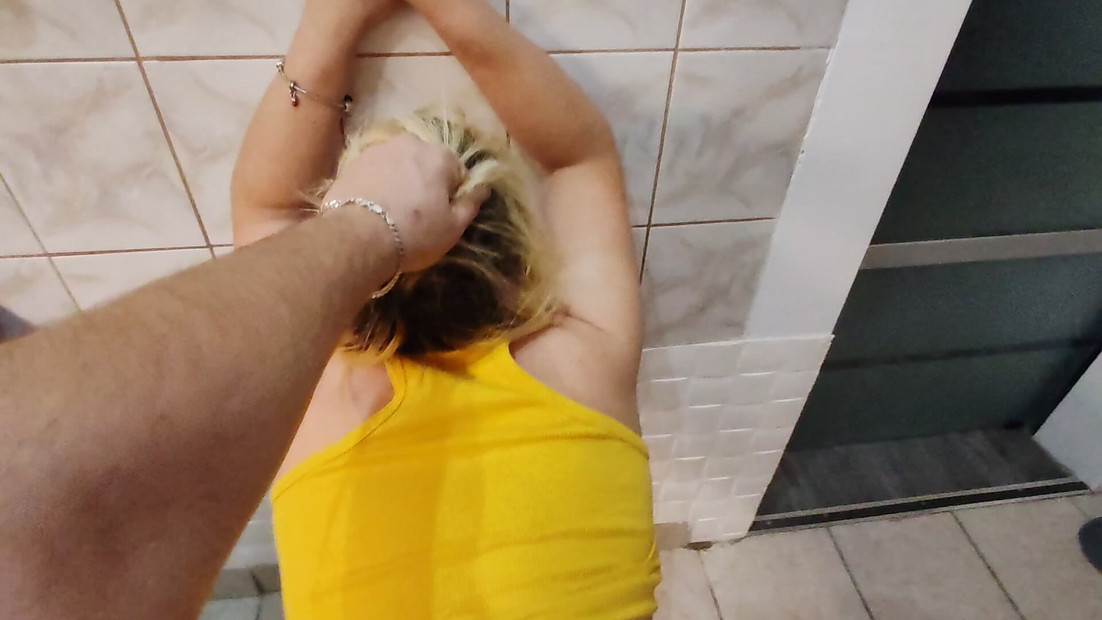 Fucking a hungry for cock bitch in the kitchen
