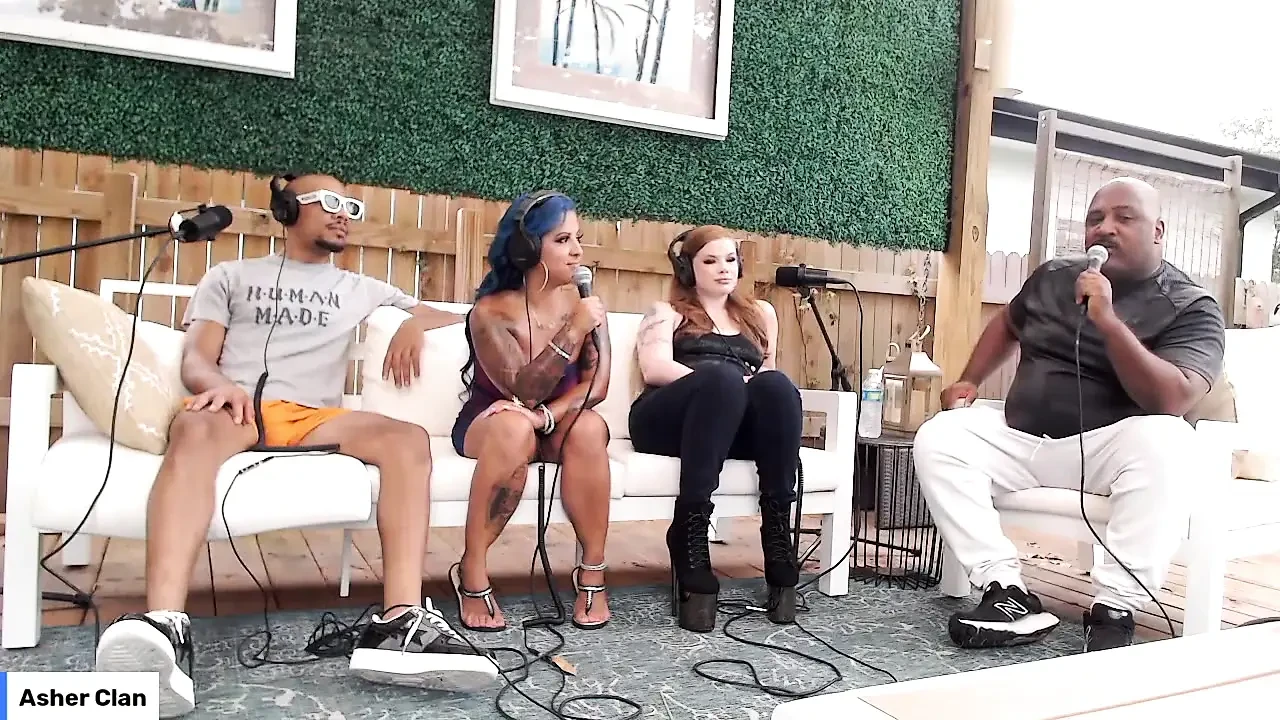 Livestream Adult Just Chatting with Spanish Barbie, Dwayne Foxx, Mrflourish Podcast Asherclantv