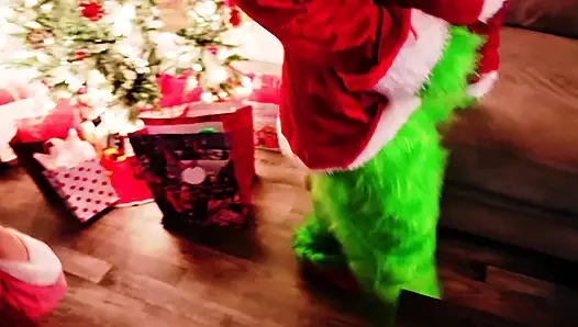 How the Grinch Fucked Christmas